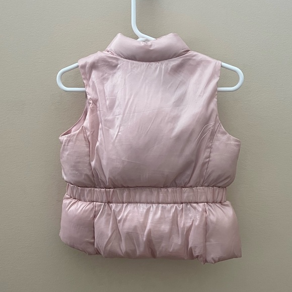 Gap Puffy Vest - Picture 3 of 3